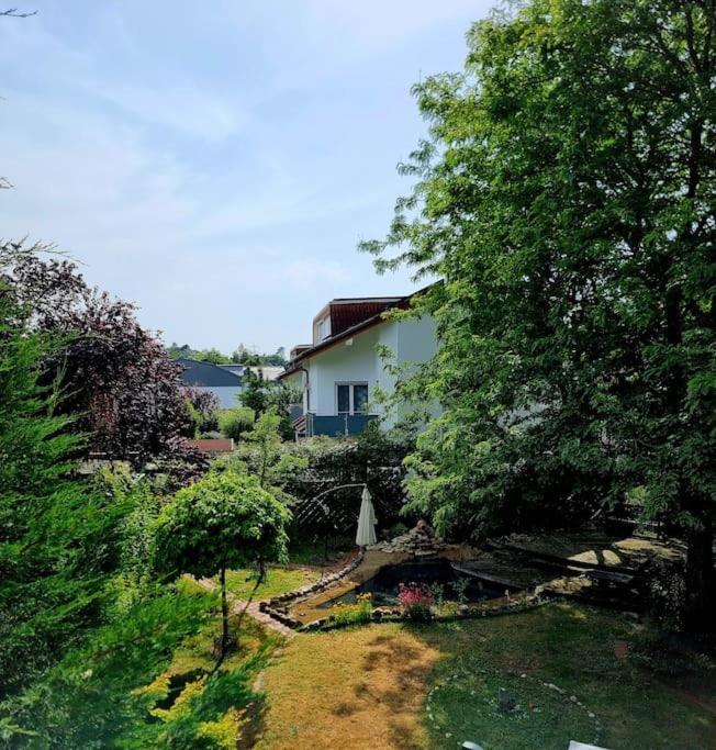 Eine Oase Bei Tara In Waldacker Apartment Roedermark Luaran gambar